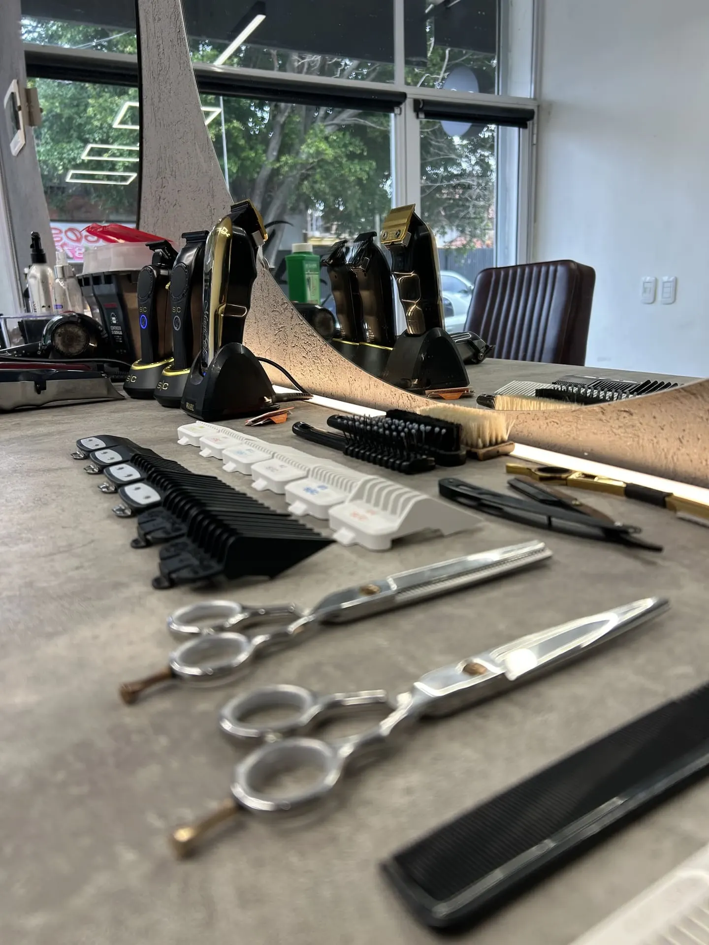 Interior de Att' Barber Style, barbería profesional en Haedo, Buenos Aires